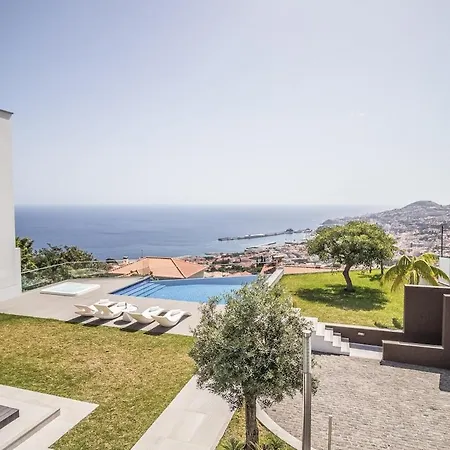 Bela * Funchal (Madeira)